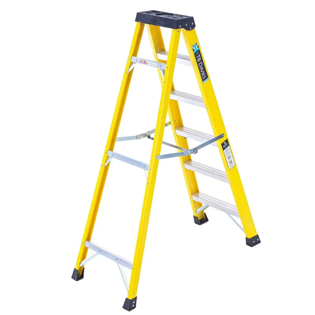 TB Davies INSUL8-S Fibreglass Professional Swingback Step Ladders Electro South West Ltd