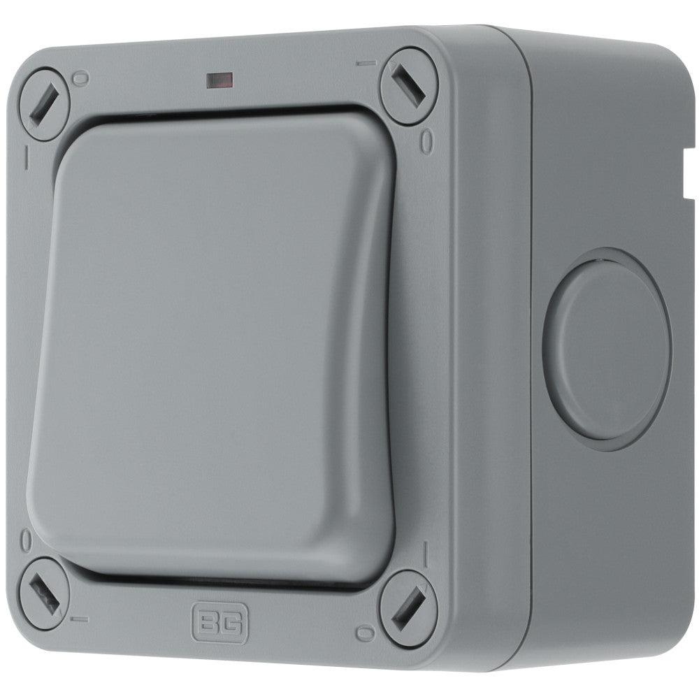 BG Electrical WP12 Storm Outdoor Weatherproof Single Switch 2 Way With IP66 Rating